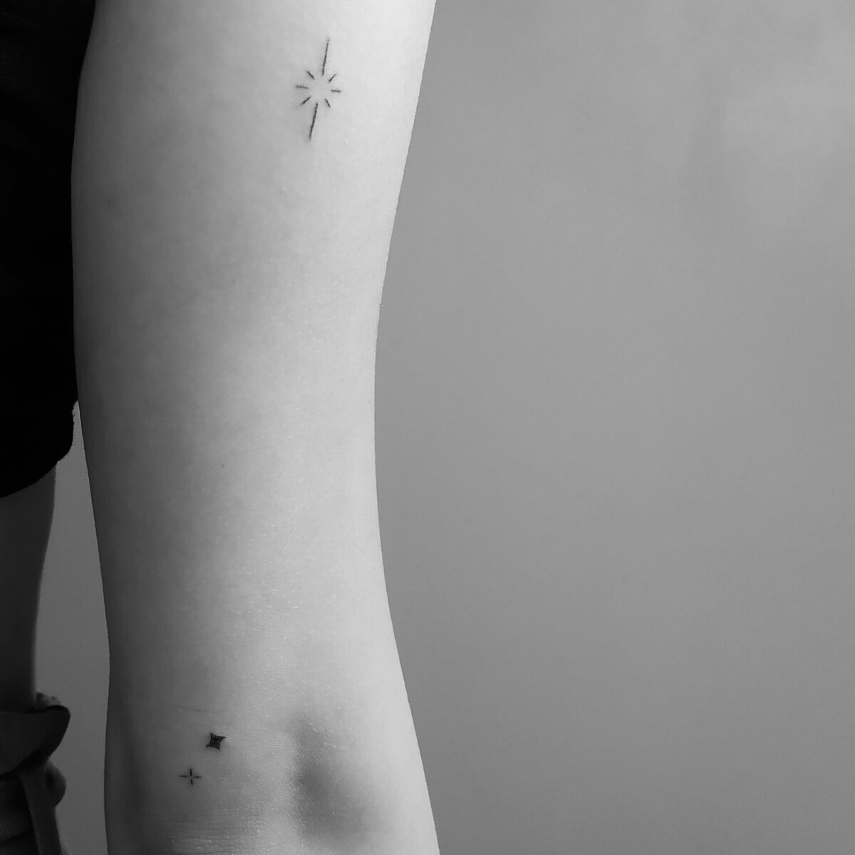 tatouage handpoke mini etoile premier tattoo