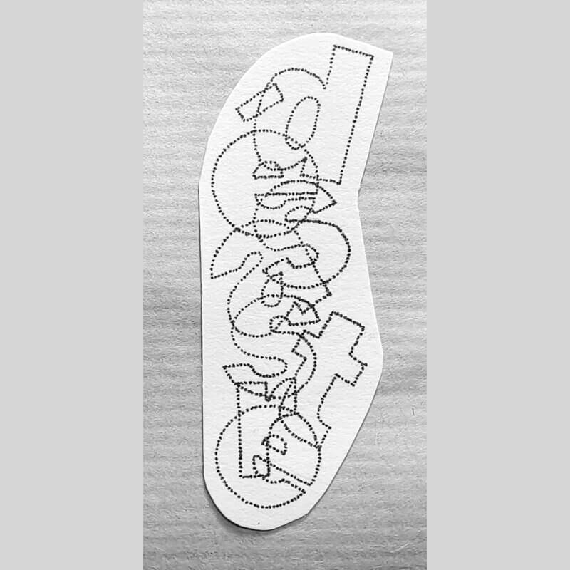 tatouage flash typo désastre minimaliste pointille